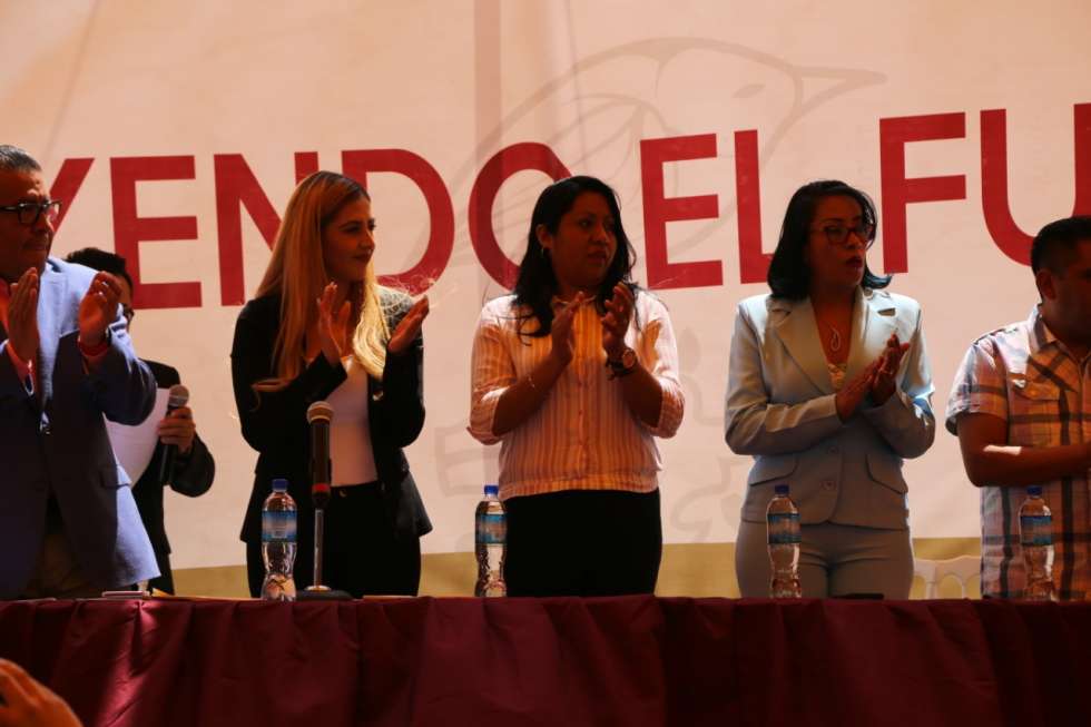 Jóvenes construyendo el futuro
