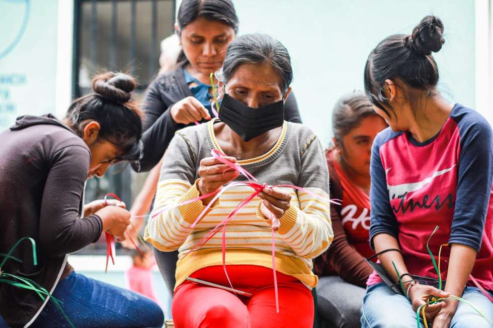 En el marco de esta jornada sociocultural se lleva a cabo Telar.